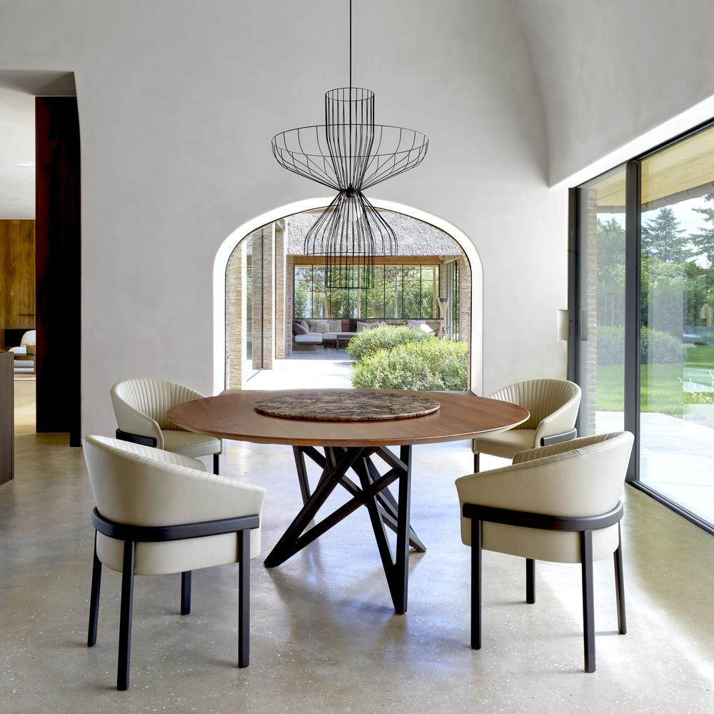 Vierde Altaar jungle VALMY, Chairs from Designer : Ramy Fischler | Ligne Roset Official Site
