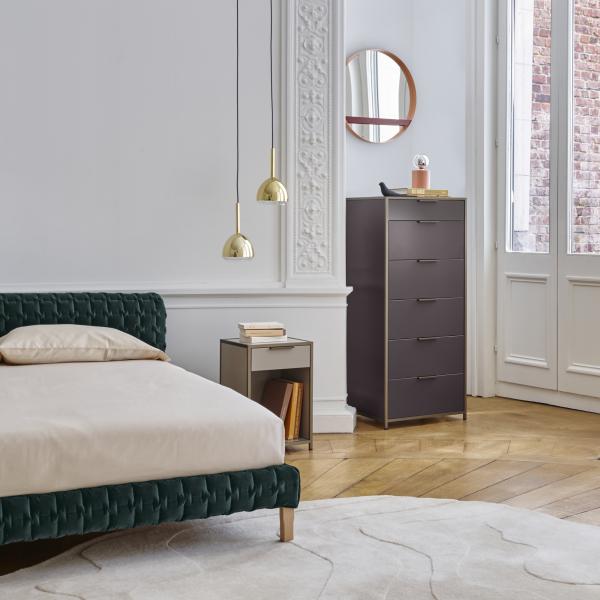 BEDSIDE TABLE RIGHT-HINGED DOOR PERLE LACQUER Ligne Roset