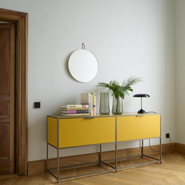 KONSOLE 1 KLAPPTÜR LACK TONGRAU Ligne Roset