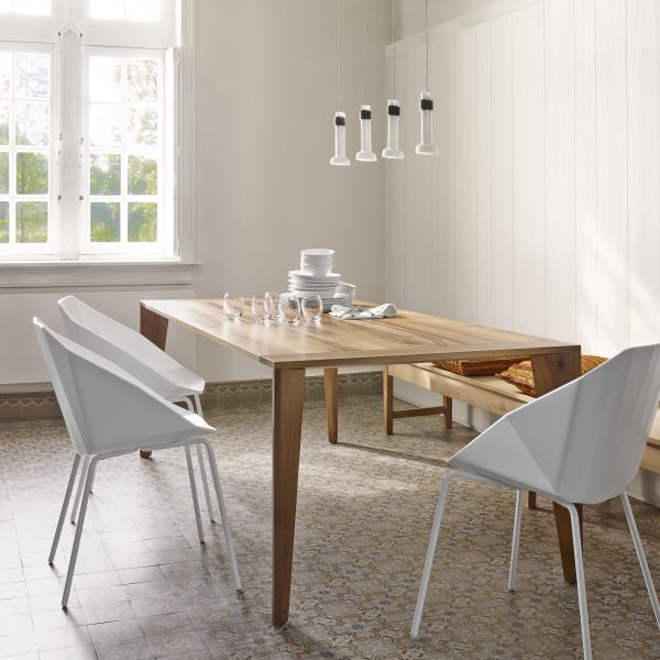 STUHL / ARMLEHNENSTUHL SCHWARZ GESTELL LACK SCHWARZ Ligne Roset