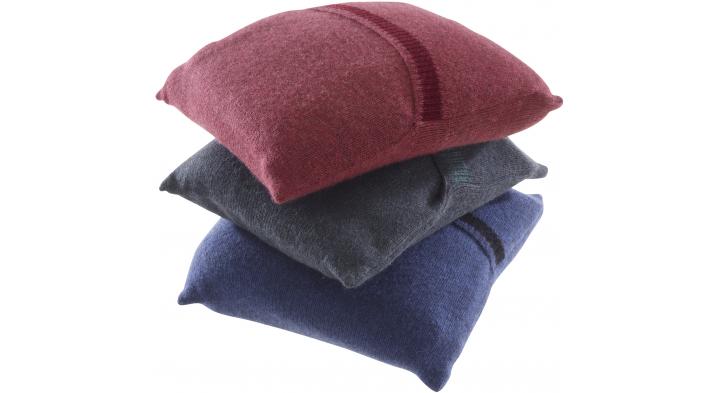 THROW: VOYAGE Ligne Roset